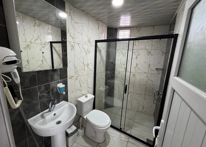 Ersoy Ege 3* 안탈리아