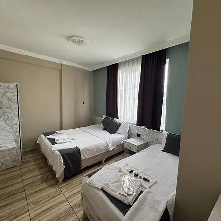 Ξενοδοχείο με διαμερίσματα Ersoy Ege 3*